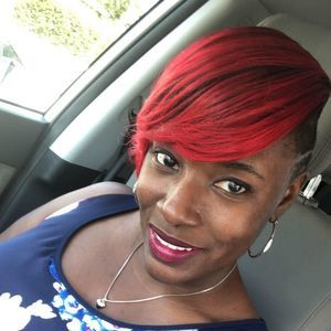 Meet your Posher, Brittney